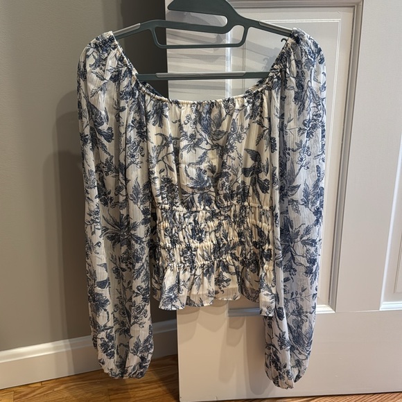 Express cropped blouse - Picture 2 of 3